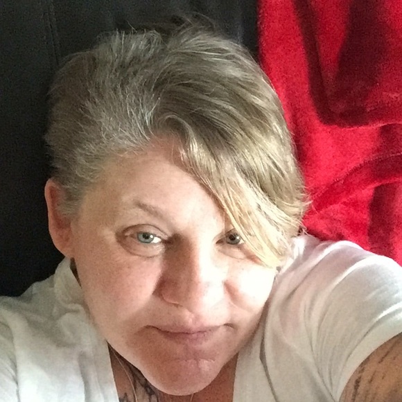 Hi I’m Lyn - Picture 1 of 8